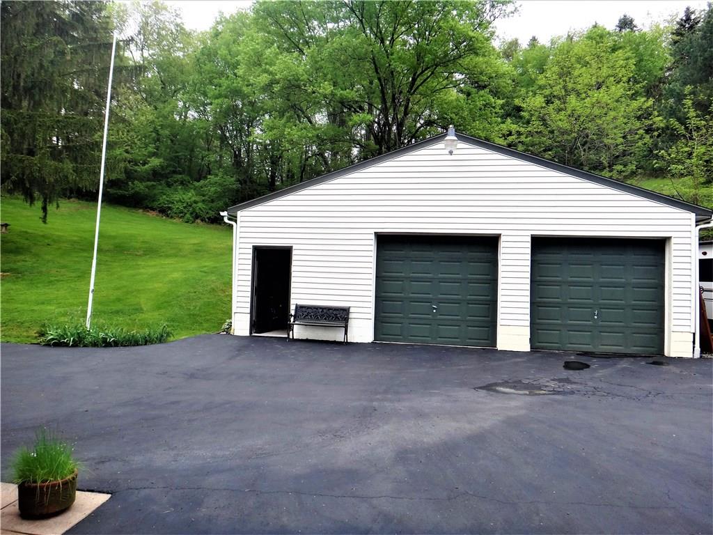 3007 Conway Wallrose Road Baden, PA 15005 - Photo 5 of 25