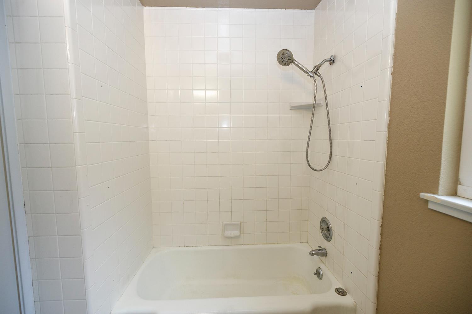 2754 West Swain Road Stockton, CA 95207 - Photo 32 of 56
