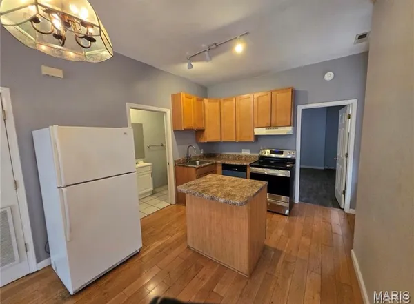 $347,000 | 3113-3115 Magnolia Avenue, St. Louis, MO 63118