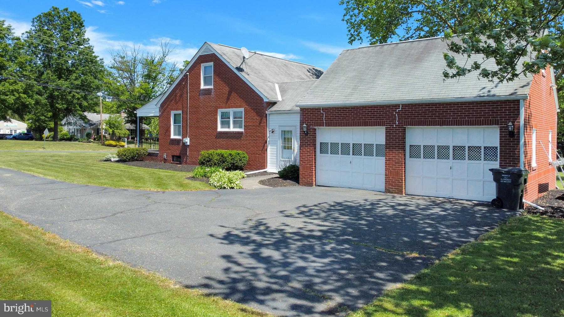 1944 Hoffmansville Road Frederick, PA 19435 - Photo 9 of 41 2 Car Garage, Long Private Driveway