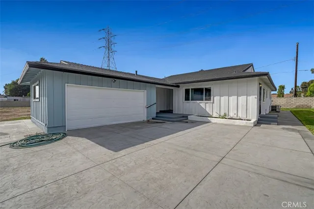 a view of a house with a outdoor space