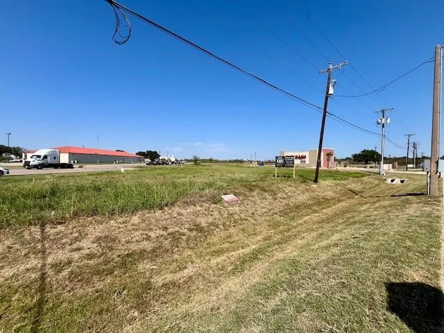 $783,420 | 105 Tejas Drive, Terrell, TX 75160