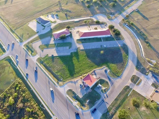 $783,420 | 105 Tejas Drive, Terrell, TX 75160