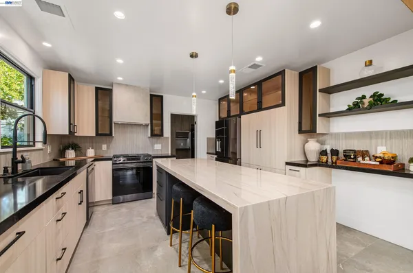 $1,895,000 | 4073 Stanley Boulevard, Pleasanton, CA 94566