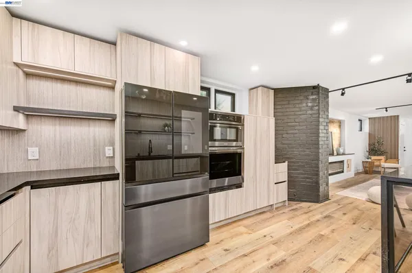 $1,895,000 | 4073 Stanley Boulevard, Pleasanton, CA 94566