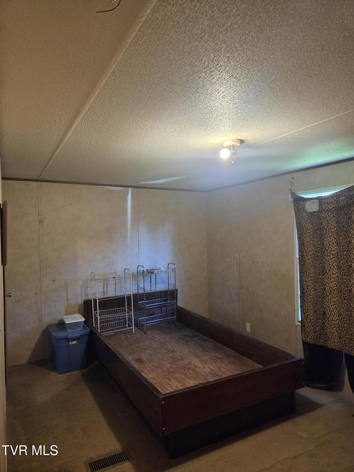 221 Cassi Road Chuckey, TN 37641 - Photo 10 of 13 1000002933