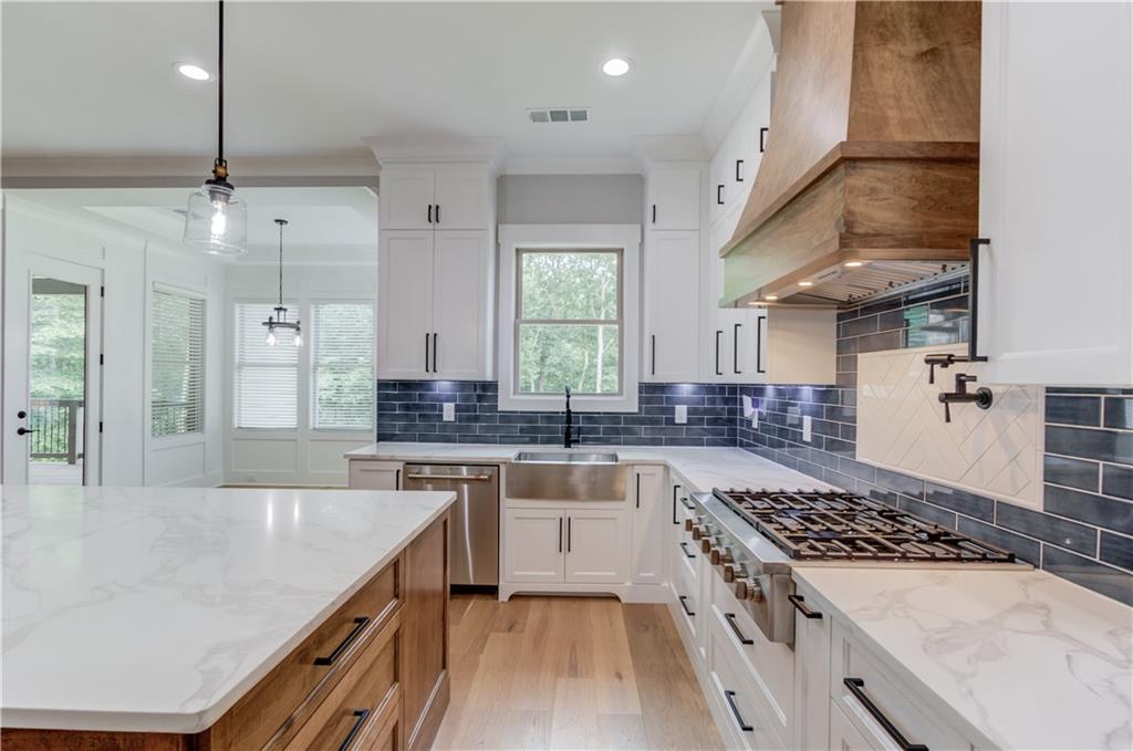 3205 Camp Branch Road Buford, GA 30519 - Photo 9 of 25