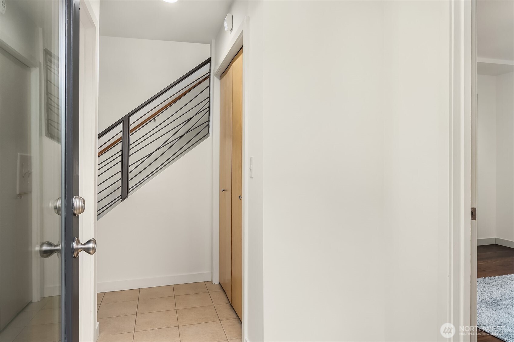 3818 South Hudson Street, Unit A Seattle, WA 98118 - Photo 5 of 31 a view of an entryway