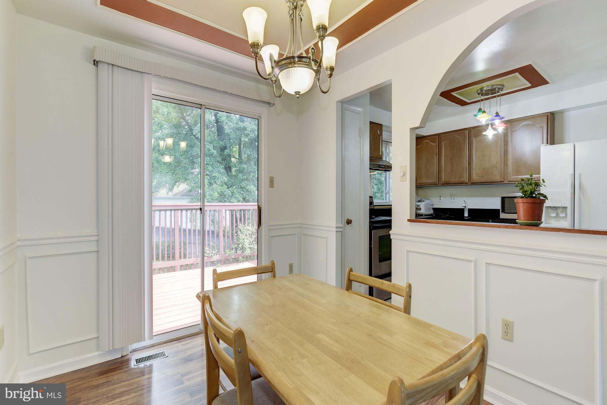 11501 Clopper Road Gaithersburg, MD 20878 - Photo 9 of 30 Dining Room