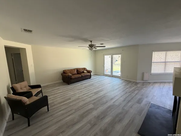 $2,295 | 2843 Redland Trail, San Antonio, TX 78259