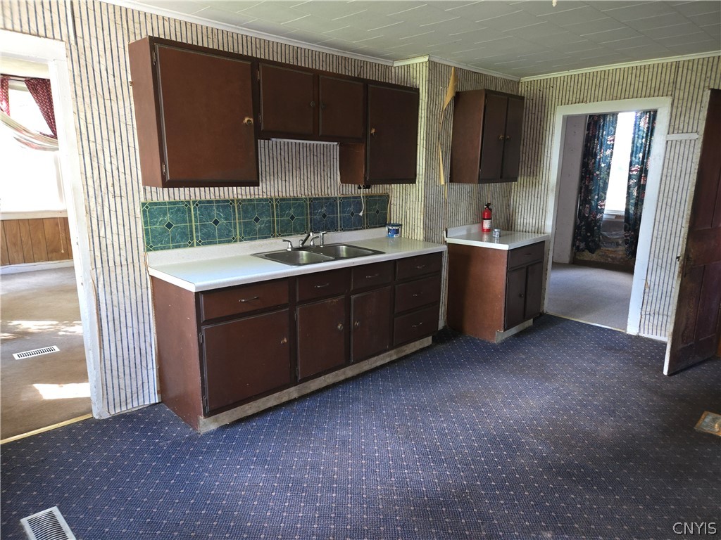9159 Sulphur Spring Road Paris, NY 13456 - Photo 10 of 23 Gallery Image 10