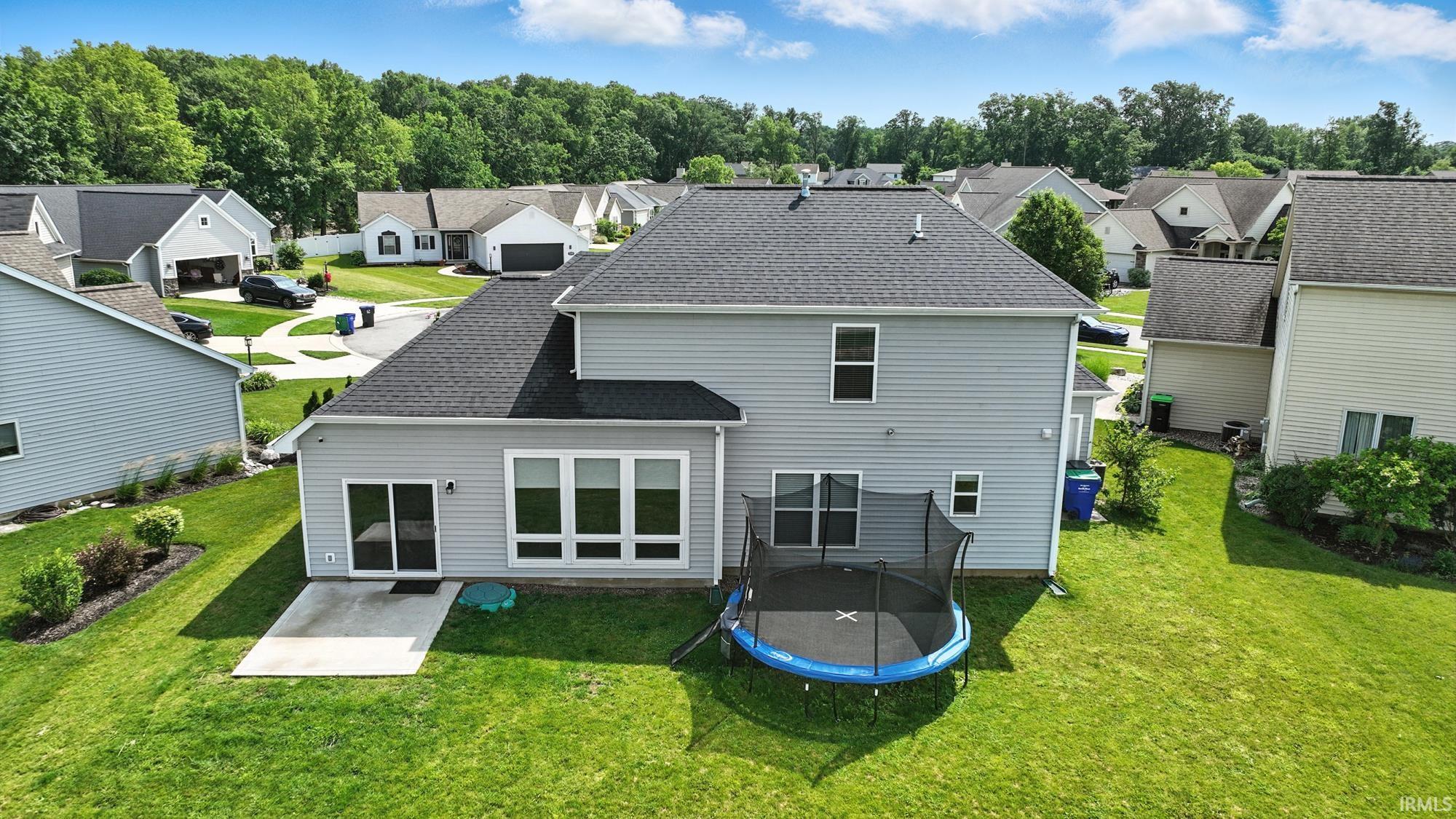7706 Boxwood Court Fort Wayne, IN 46835 - Photo 4 of 36