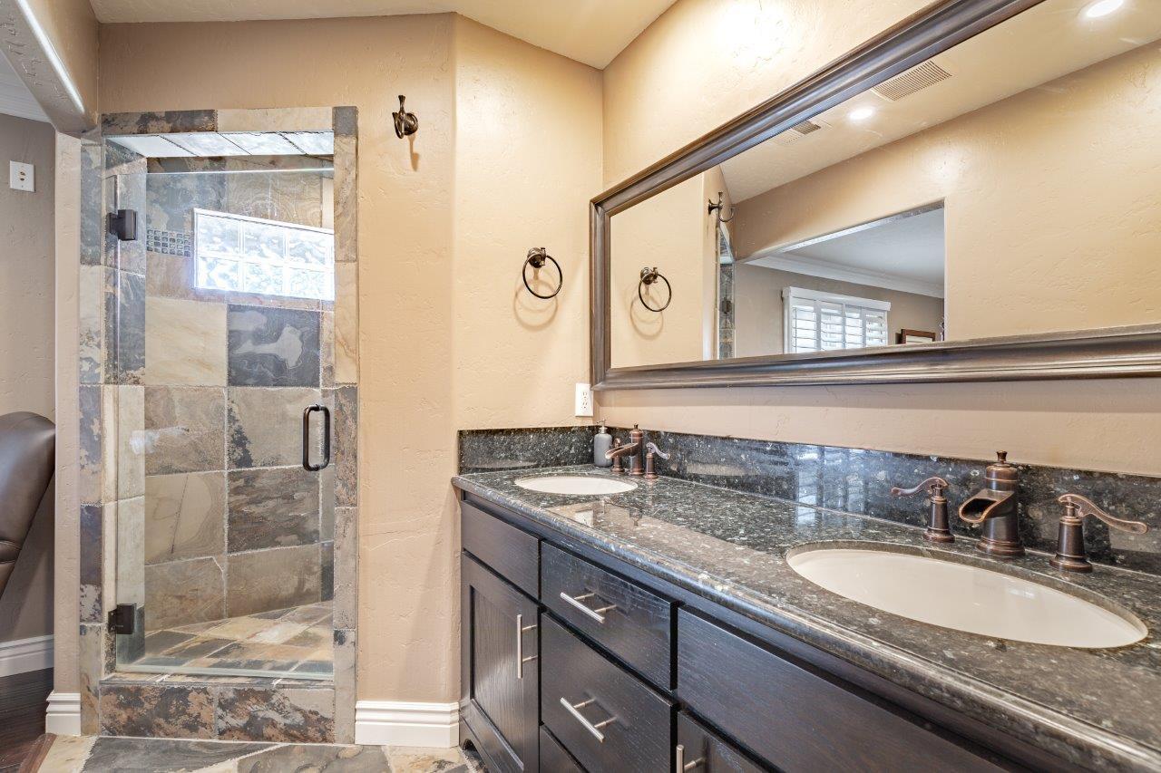 15564 Monreal Road Madera, CA 93636 - Photo 39 of 72 Gallery Image 39