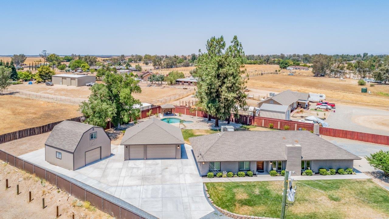 15564 Monreal Road Madera, CA 93636 - Photo 60 of 72 Gallery Image 60