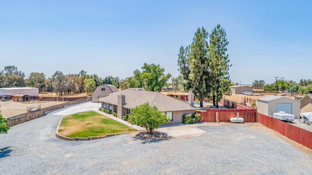 15564 Monreal Road Madera, CA 93636 - Photo 64 of 72 Gallery Image 64