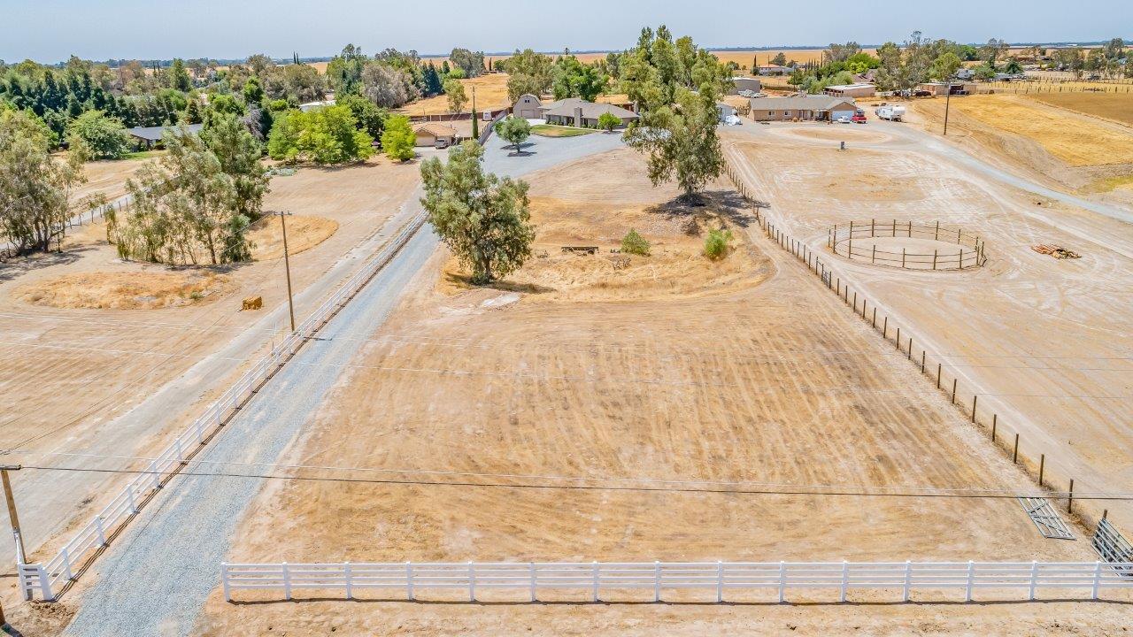 15564 Monreal Road Madera, CA 93636 - Photo 68 of 72 Gallery Image 68