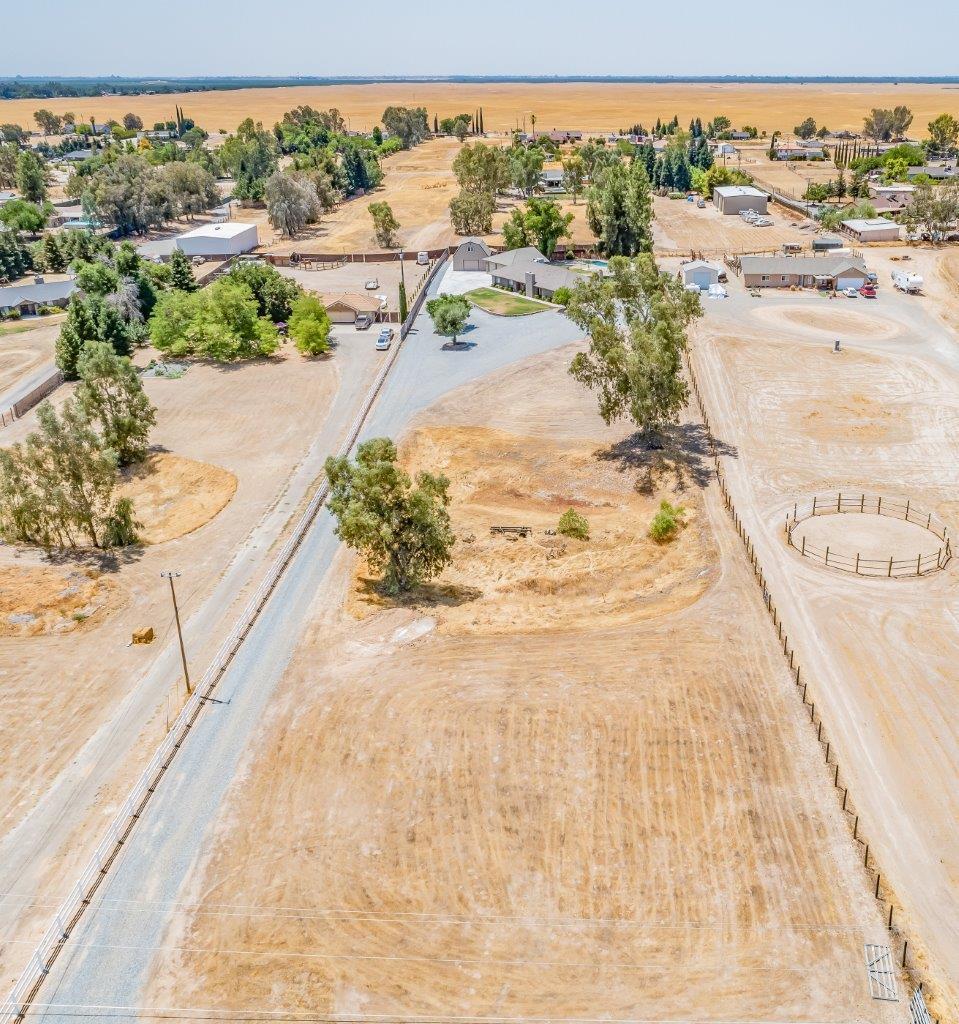 15564 Monreal Road Madera, CA 93636 - Photo 70 of 72 Gallery Image 70