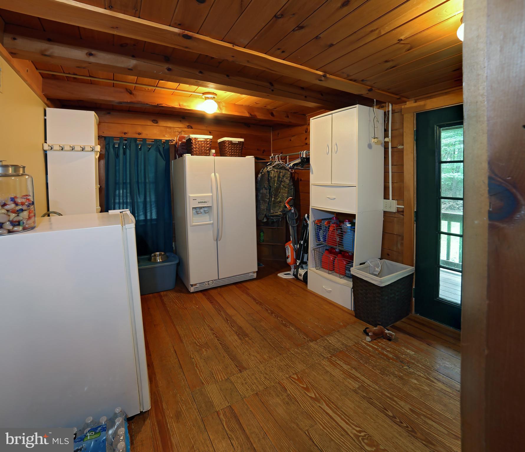 1093 Cider Press Road Manheim, PA 17545 - Photo 19 of 27 Laundry Area