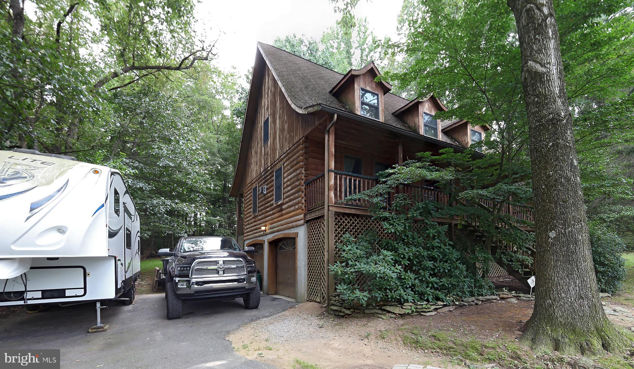 1093 Cider Press Road Manheim, PA 17545 - Photo 3 of 27 2 Car Garage & Side of Home