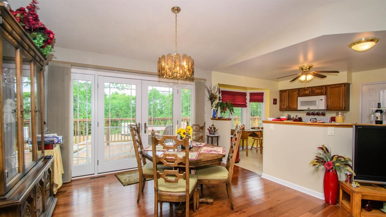 17254 West Pleasant Lake Road Manchester, MI 48158 - Photo 8 of 42 Photo 8