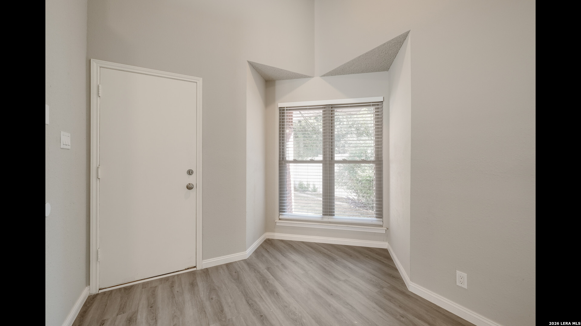 14118 George Road San Antonio, TX 78231 - Photo 15 of 23