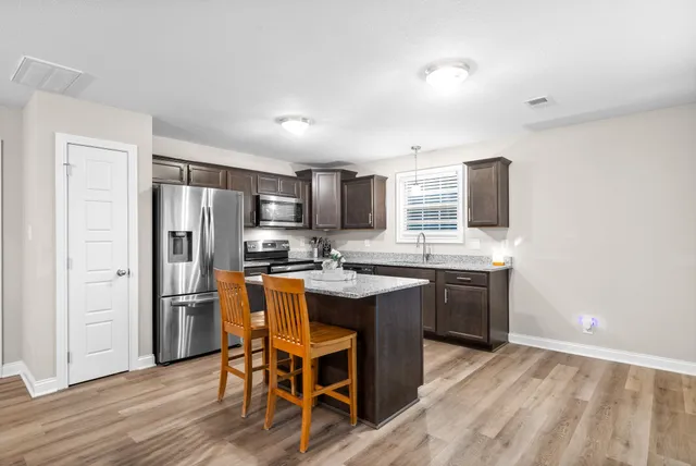 $1,895 | 508 Castle Pinckney Lane, Clarksville, TN 37042