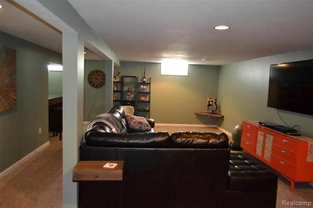 13231 Torrey Road Fenton, MI 48430 - Photo 31 of 64