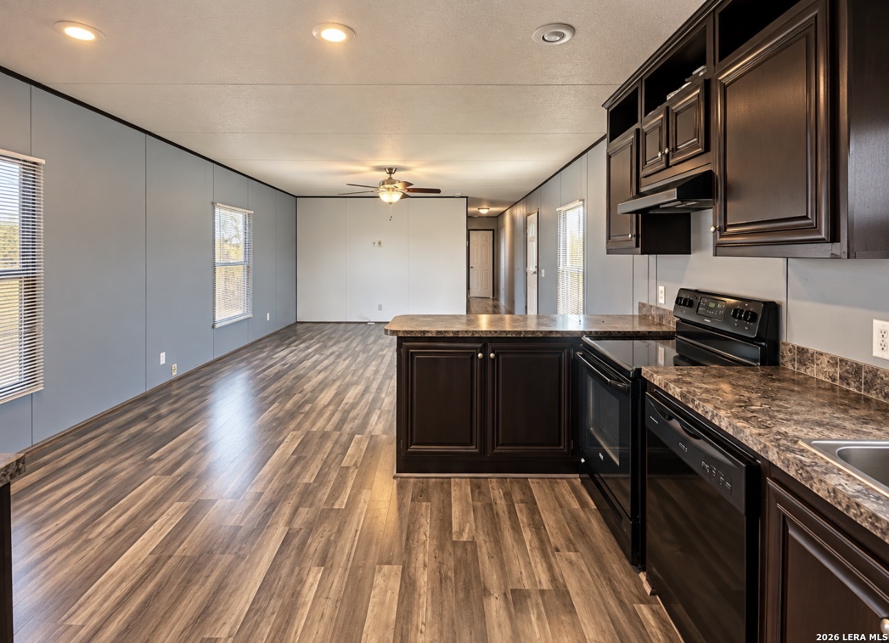 1708 Hill Street Three Rivers, TX 78071 - Photo 9 of 19 Gallery Image 9
