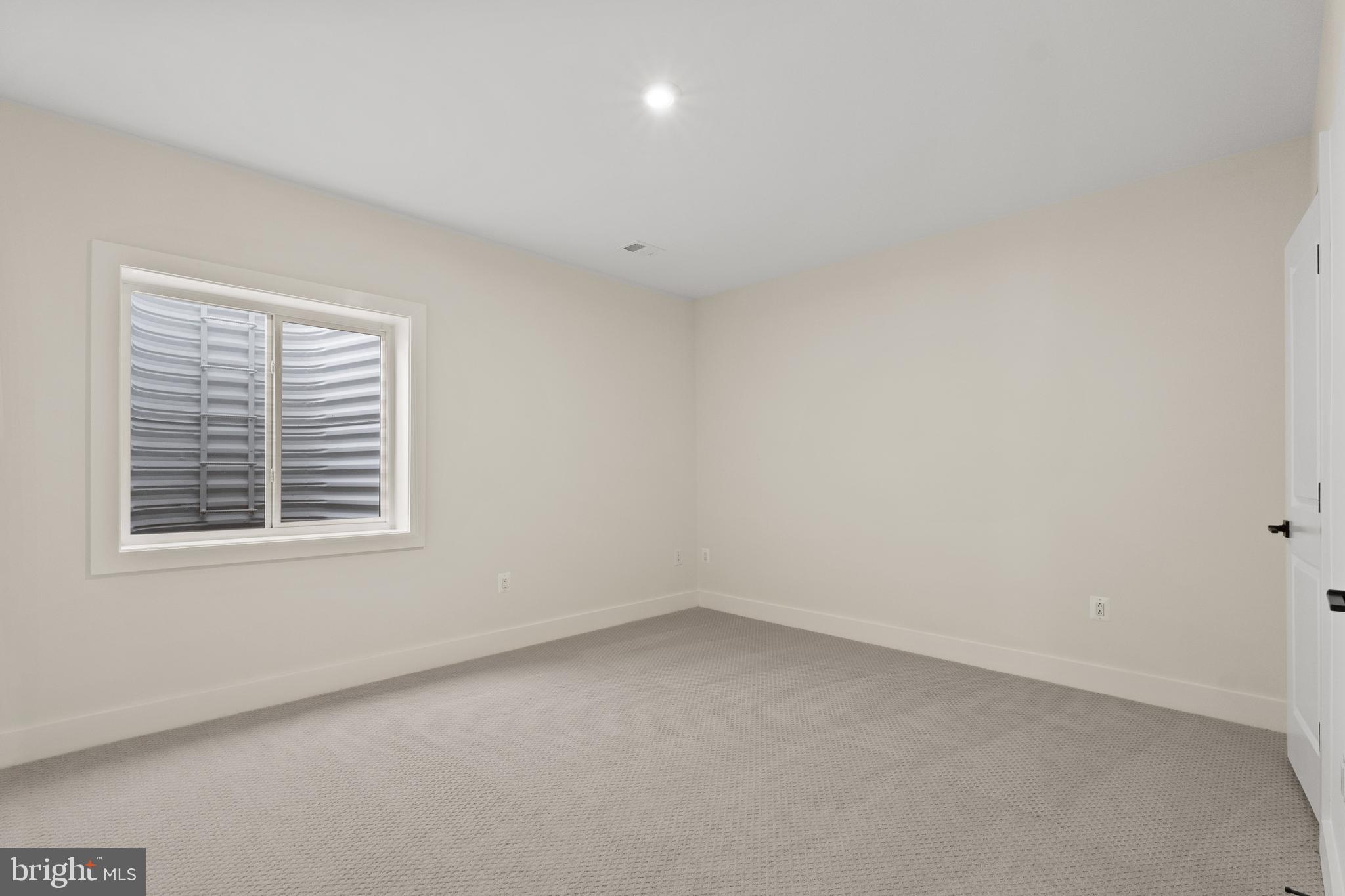 21331 Big Woods Road Dickerson, MD 20842 - Photo 64 of 79 an empty room with a window