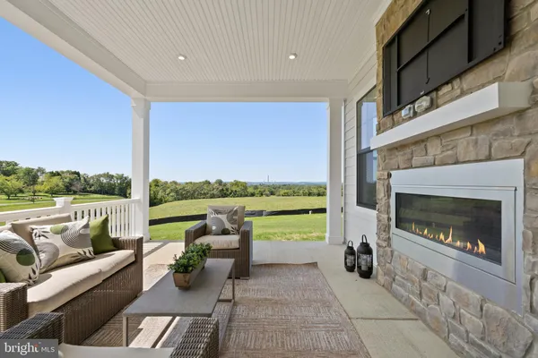 $2,029,900 | 21331 Big Woods Road, Dickerson, MD 20842