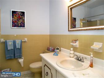8922 Krewstown Road, Unit 319 Philadelphia, PA 19115 - Photo 7 of 7 Gallery Image 7