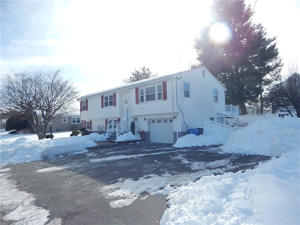 129 Vallette Street Cranston, RI 02920 - Photo 1 of 48