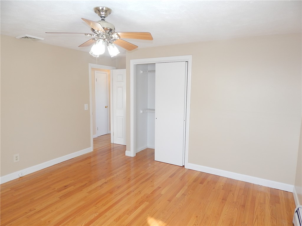 129 Vallette Street Cranston, RI 02920 - Photo 21 of 48