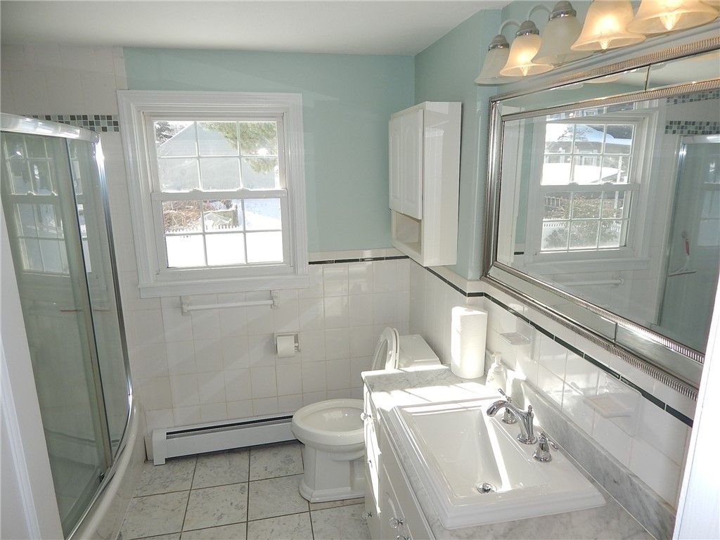 129 Vallette Street Cranston, RI 02920 - Photo 26 of 48