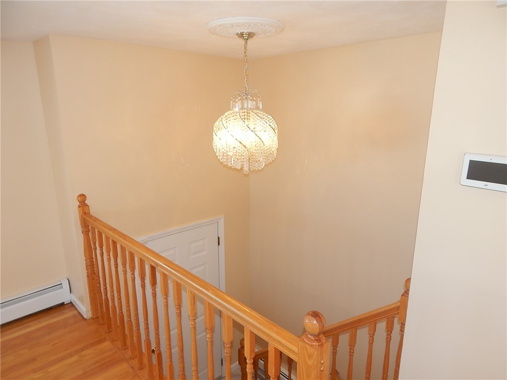 129 Vallette Street Cranston, RI 02920 - Photo 10 of 48