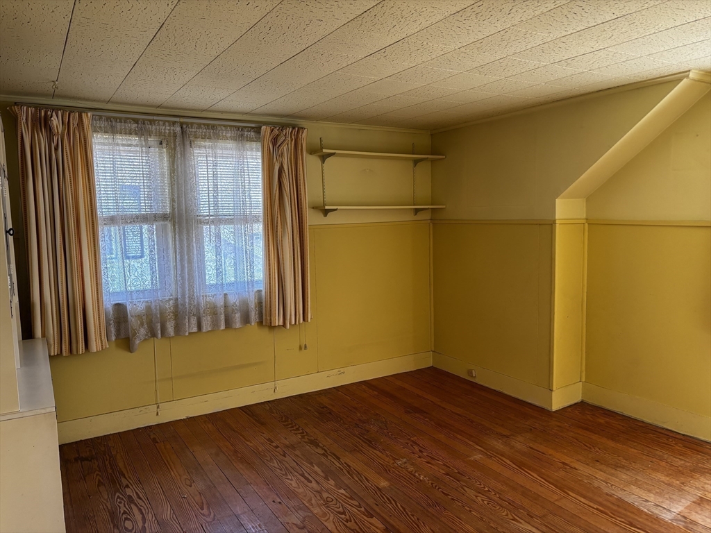 91 Daviston Street Springfield, MA 01108 - Photo 24 of 38