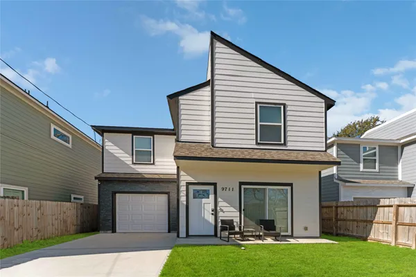 $1,850 | 9711 Beckley Street, Houston, TX 77088