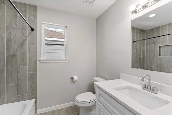 $1,850 | 9711 Beckley Street, Houston, TX 77088