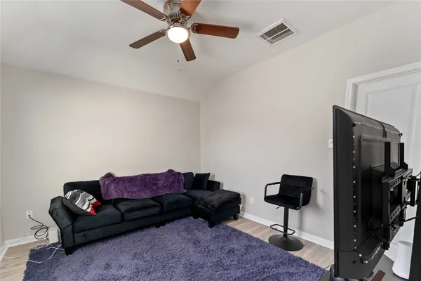 $1,850 | 9711 Beckley Street, Houston, TX 77088
