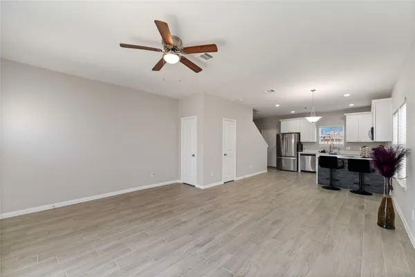 $1,850 | 9711 Beckley Street, Houston, TX 77088