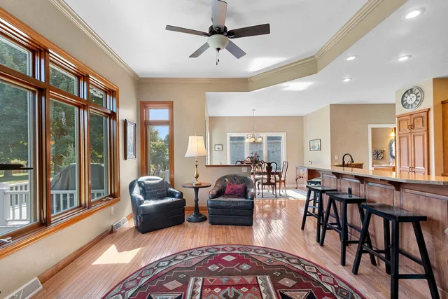 $659,900 | 2087 Swanstone Circle, De Pere, WI 54115