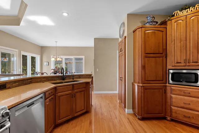 $659,900 | 2087 Swanstone Circle, De Pere, WI 54115