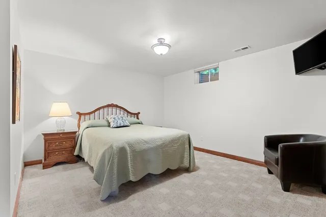 $659,900 | 2087 Swanstone Circle, De Pere, WI 54115