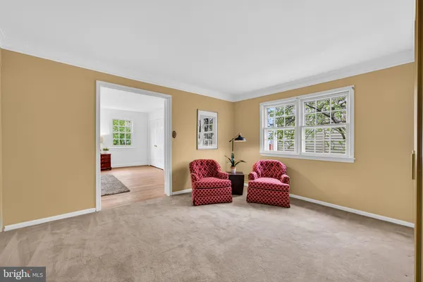 $975,000 | 200 South Adams Street, Arlington, VA 22204