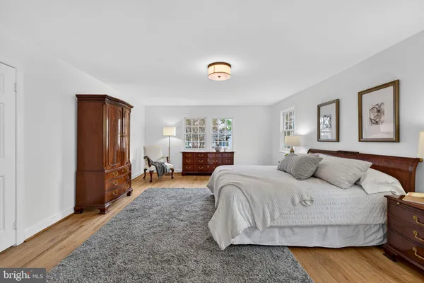 $975,000 | 200 South Adams Street, Arlington, VA 22204
