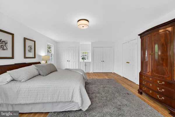 $975,000 | 200 South Adams Street, Arlington, VA 22204