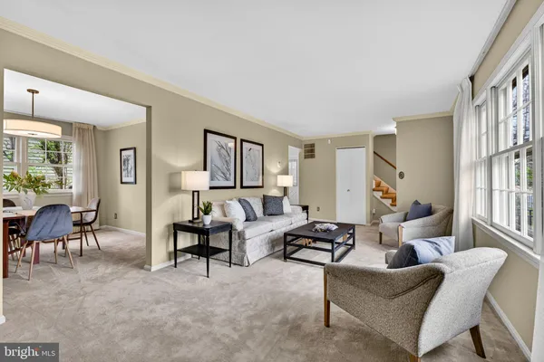 $975,000 | 200 South Adams Street, Arlington, VA 22204