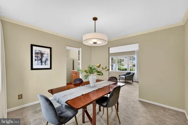 $975,000 | 200 South Adams Street, Arlington, VA 22204