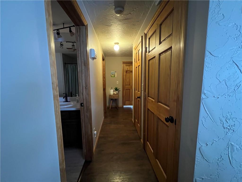 133 Woodcrest Road Butler, PA 16002 - Photo 12 of 50