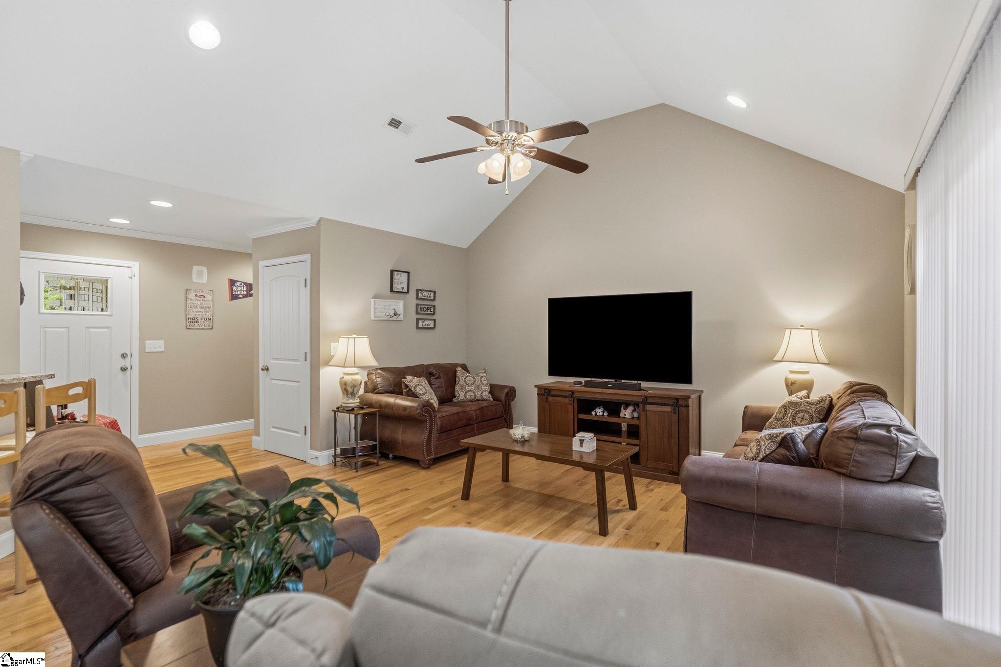 190 Yates Road Liberty, SC 29657 - Photo 8 of 44 Gallery Image 8